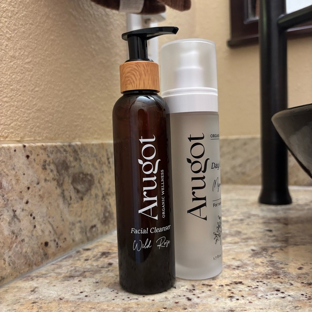 Arugot Organic and Vegan Face Wash and Daily Cream Set For all Skin Types